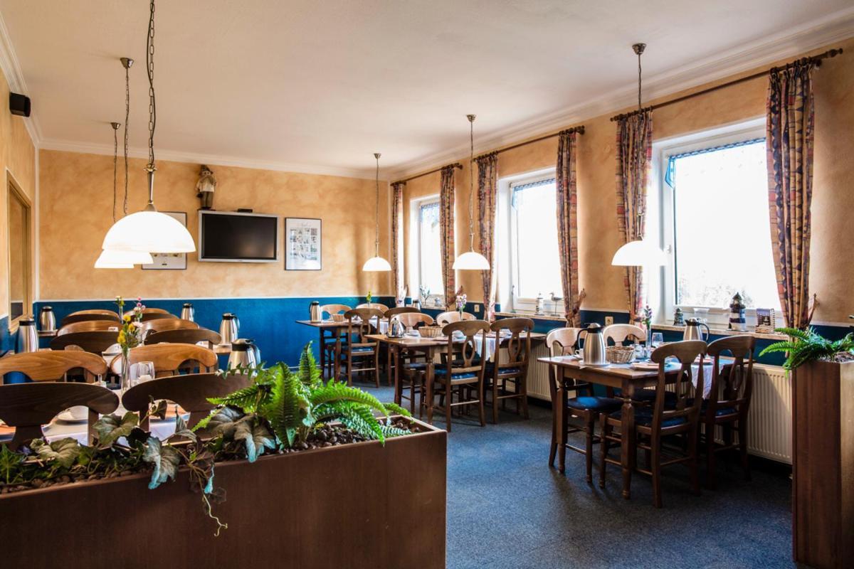Logia Hotel Garni Neuharlingersiel Ngoại thất bức ảnh