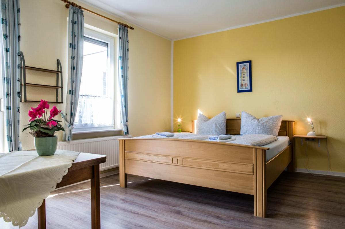 Logia Hotel Garni Neuharlingersiel Ngoại thất bức ảnh